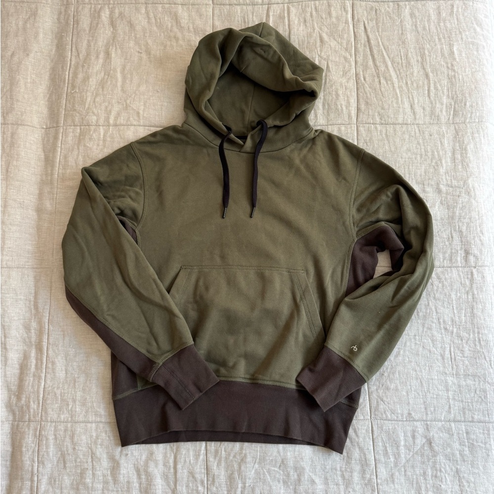 Rag & Bone Green Sweatshirt with Two-Tone Design
